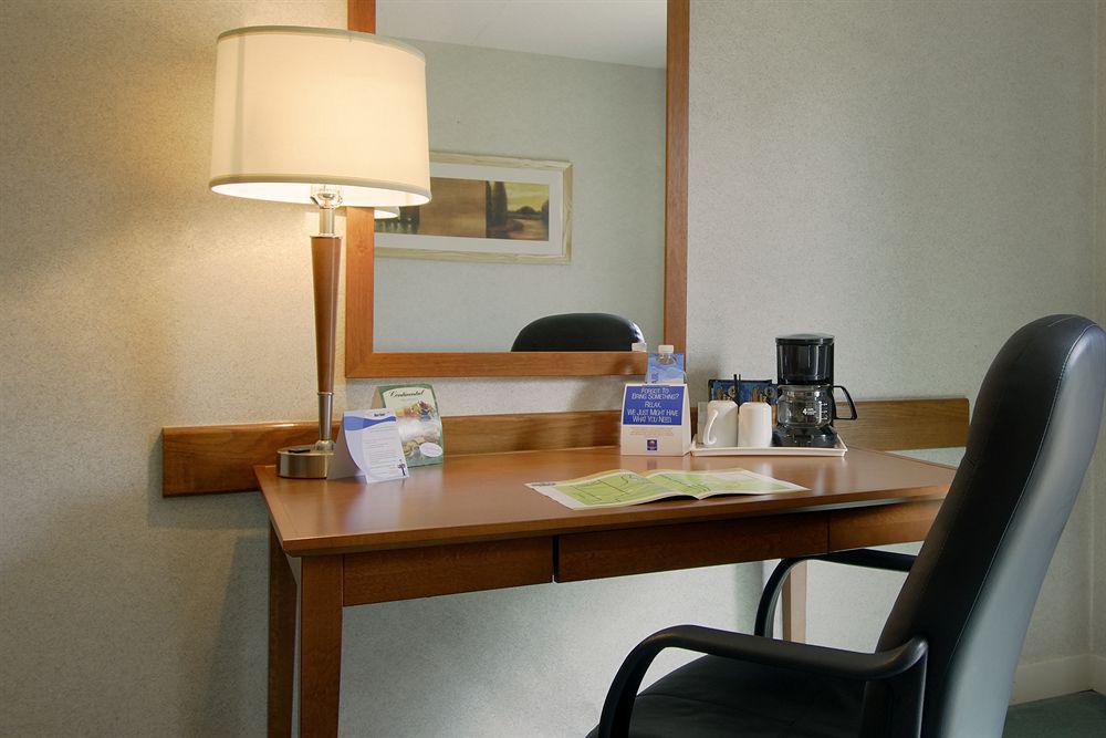 Comfort Inn Brantford Quarto foto